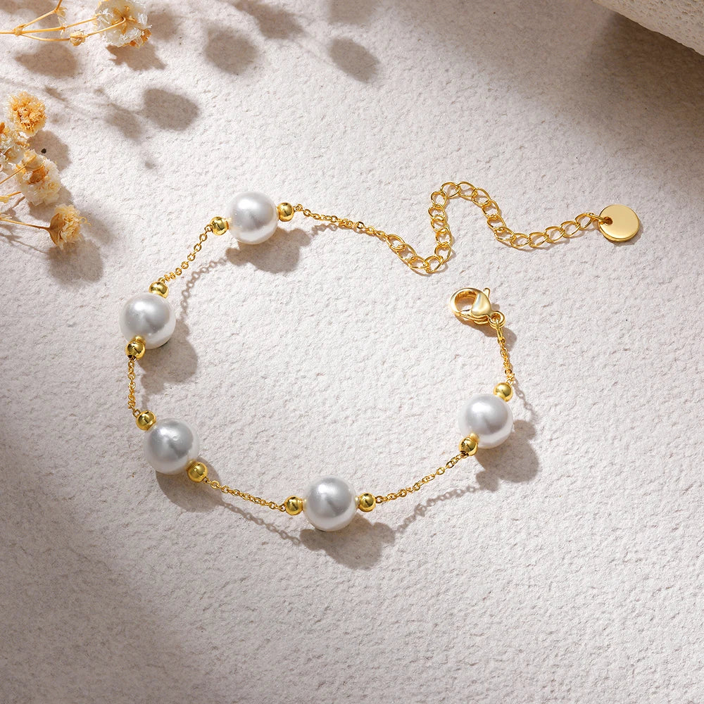 Cognac Adjustable Pearl Bracelet
